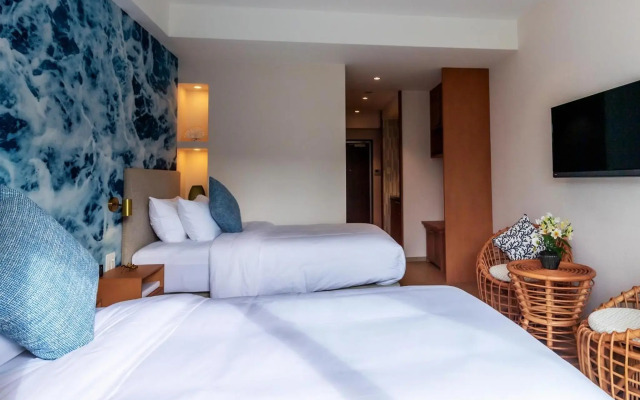 The Moana by DSH Resorts
