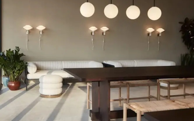 Deluxe Studio With Meydan View