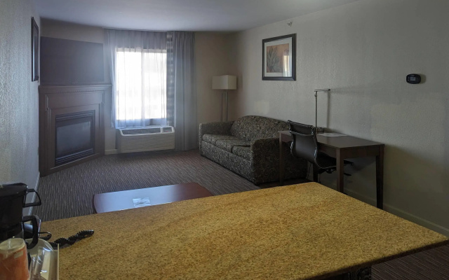 Quality Inn & Suites Northampton - Amherst