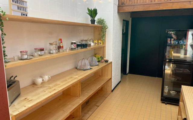 greet Hotel Villeneuve La Garenne