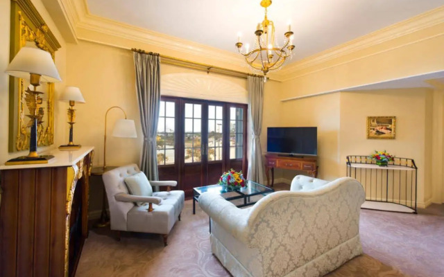 The Sanrock By Le Reve Hotels