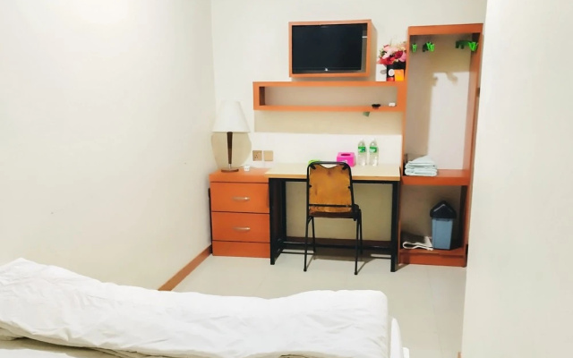 RedDoorz @ Wisma Nadin 2 Bintan Utara – Guest Rooms – Lagoi
