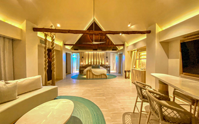 Hotel Shibari Tulum - Restaurant & Cenote Club