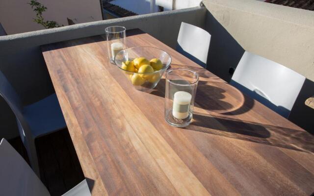 Singularstays Roger De Flor