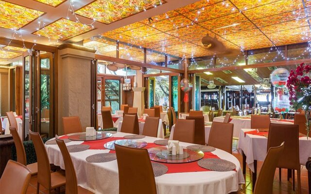 Tropica Bungalow Resort