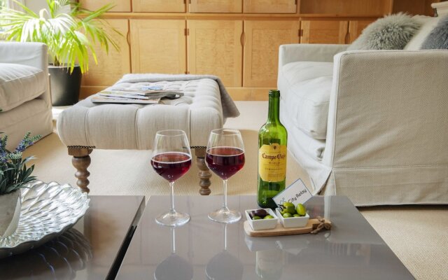 The Gloucester Road Deluxe - JML