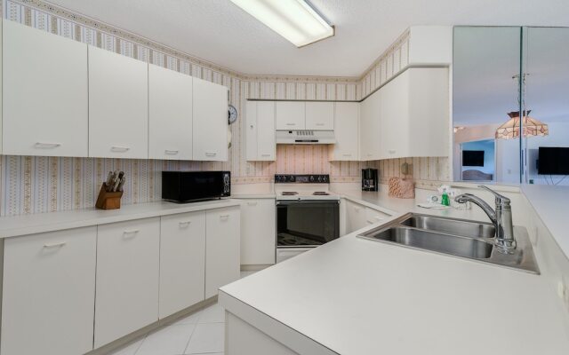 Vista Verde North by Vtrips