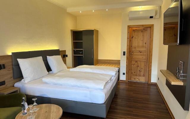 Waldhotel zum Bergsee Damme