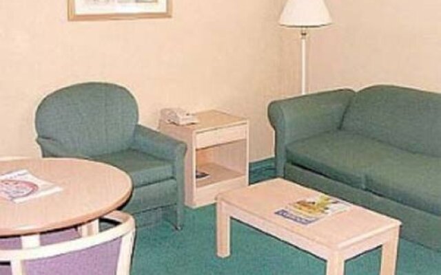 Colonial Inn Monahans