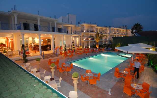 Zeus Paradise Beach