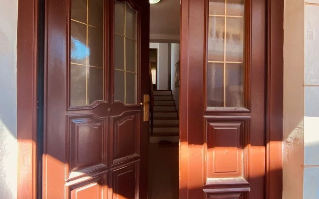 Den Hostel