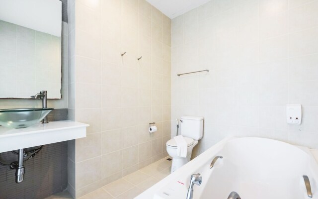 Hua Hin Brace Mountain by Favstay