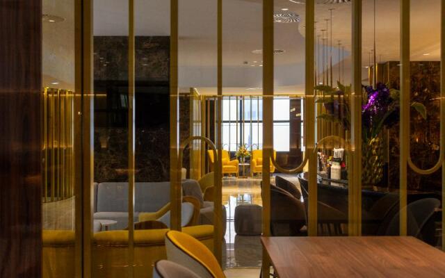 VIP Executive Suites do Marques Hotel