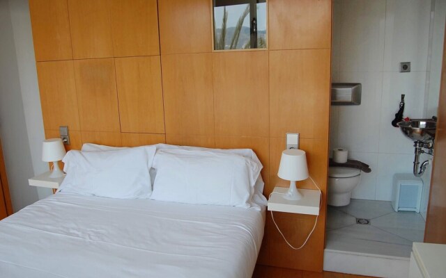 Port Alegre Attic by Hello Apartments Sitges