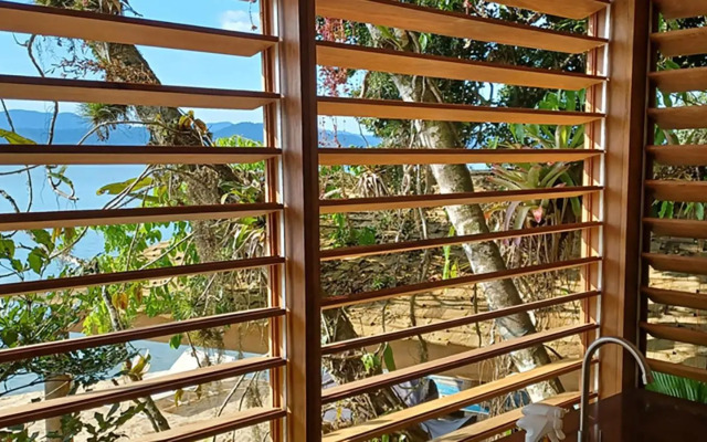 REFUGIO na frente do mar em Ilha de Araujo