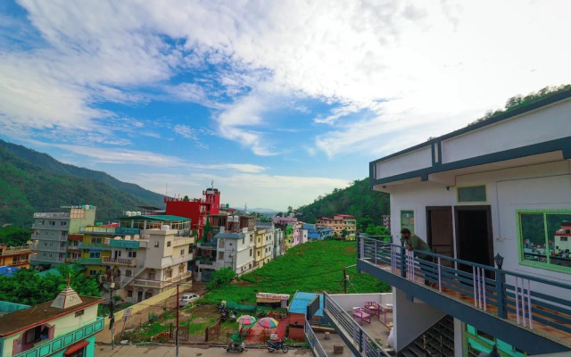 Manzil Hostel