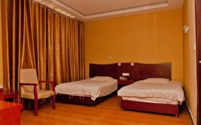 Guanxian Shuangying North Ring Express Hotel