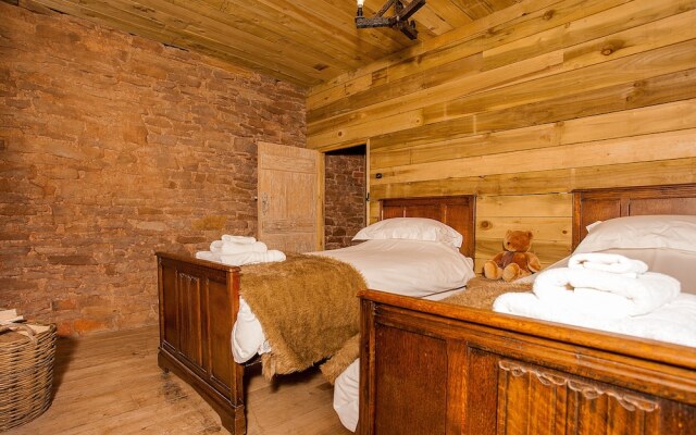 Byford Glamping