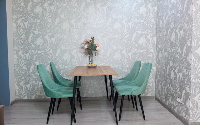 Апартаменты на улице Академика Бардина 32/1