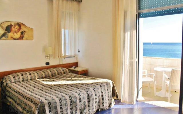 Hotel Blu