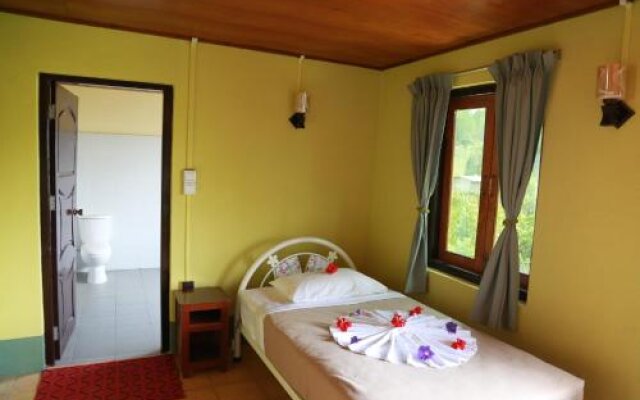 Taw Win Hnin Si Guest House - Burmese Only