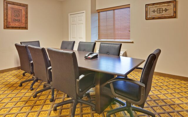 Candlewood Suites Clarksville by IHG