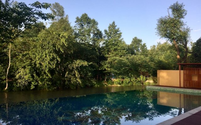Muise Tented Camp Resort