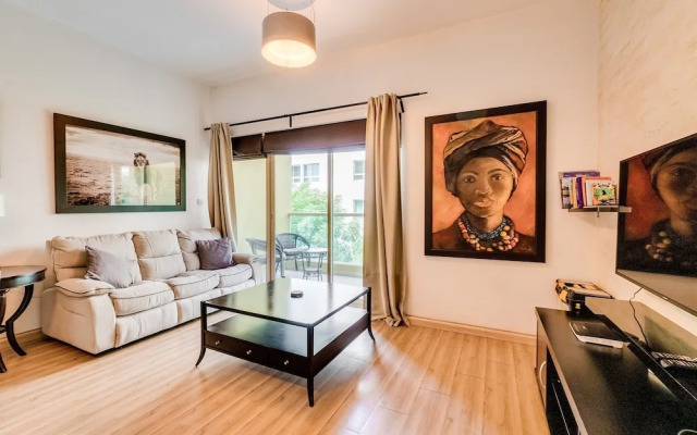 1 Bedroom Apartment Greens