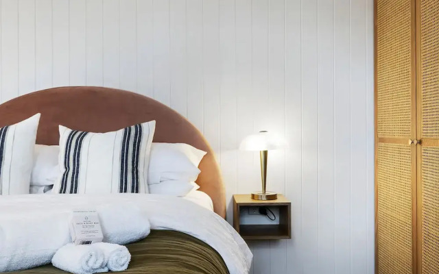 A PERFECT STAY - Sunset Beach