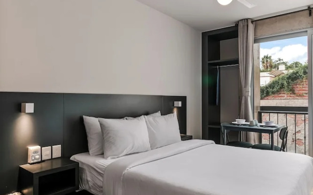 Primavera By Homirent