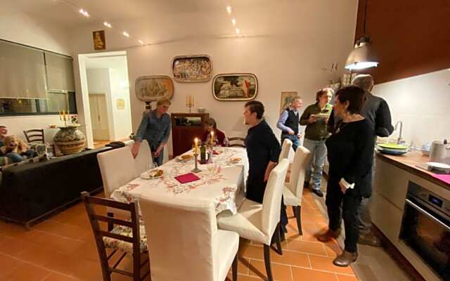 Lenzi’s Bottega and Gallery Suites