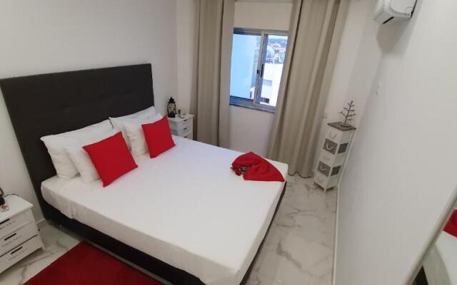 T1 Praia da Rocha/ Sunflower