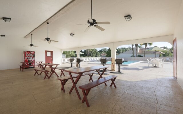 Getaways At Imperialakes