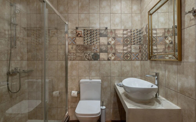 Old Town Suites