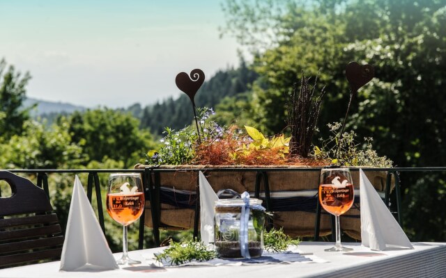 Hotel Merkurwald-Restaurant Wolpertinger