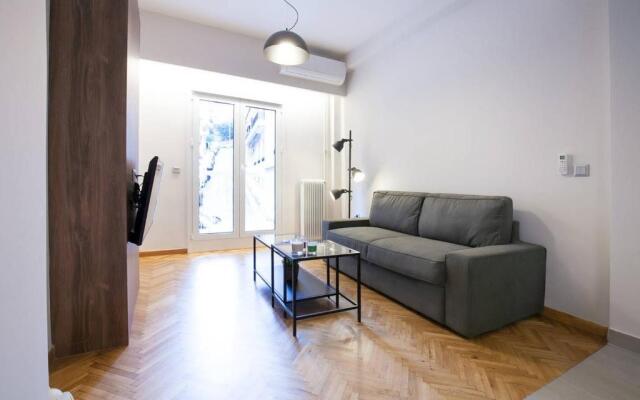 TONI'S 2BD Modern flat in Koukaki near Acropoli
