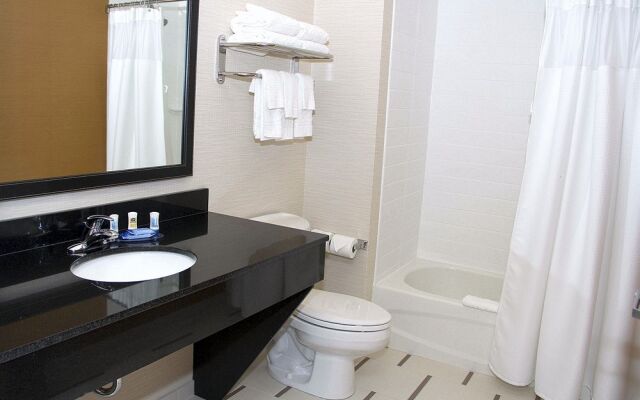 Fairfield Inn & Suites Watervliet St. Joseph