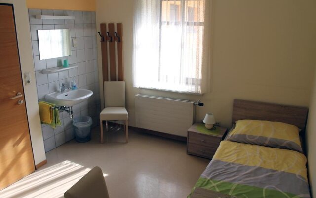 Post Hostel For Youth, Students and Pilgrims