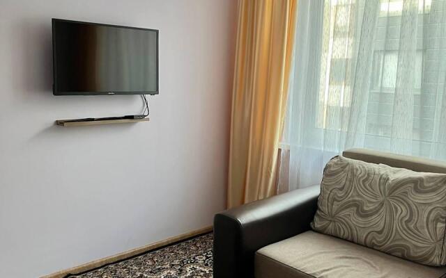 Домашняя на ул. Стройотрядовская, д. 12