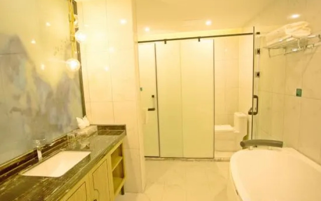 CYTS Shanshui Trends Hotel (Duyun Xishan Avenue Wanda Plaza)