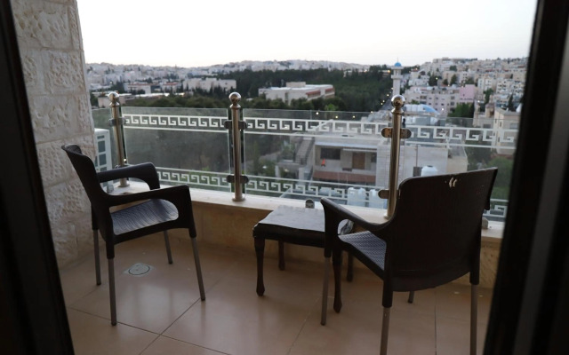 Alqimah Serviced Hotel Apartments