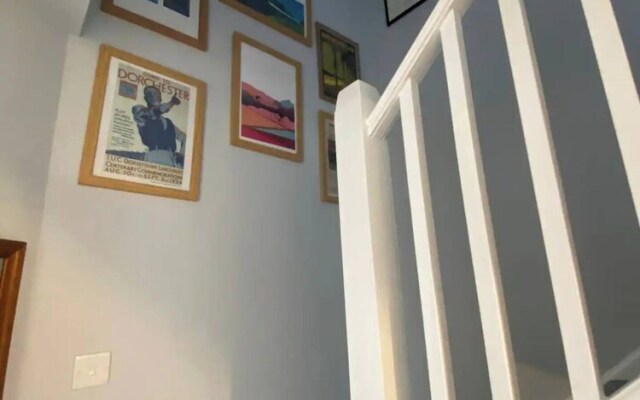 Spacious & Central 2BD House - Brighton
