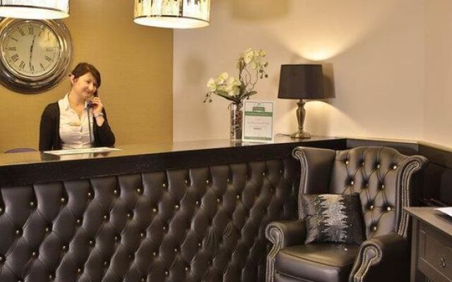 Best Western Plus Henley Hotel