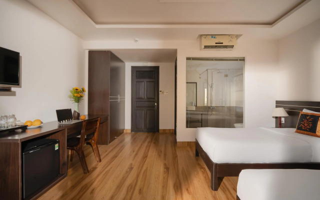 Viet Long Hoi An Beach Hotel