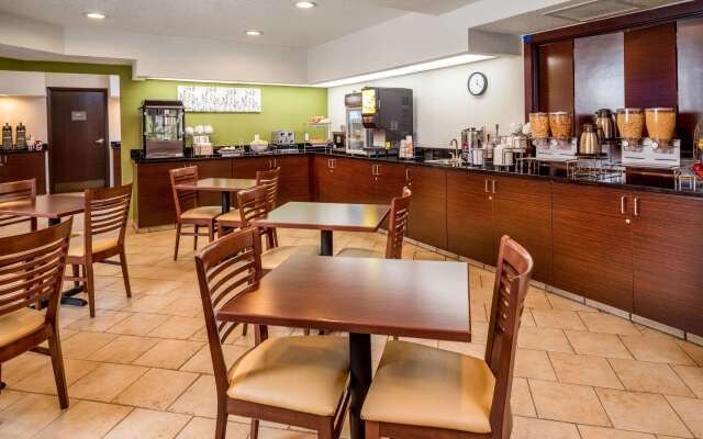 Sleep Inn & Suites Cross Lanes - South Charleston