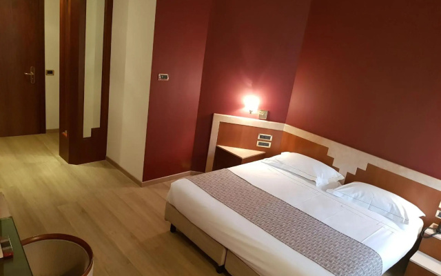 Hotel Astra Ferrara