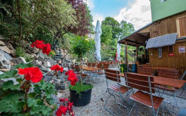 Das kleine Landhotel (im Fichtelgebirge)