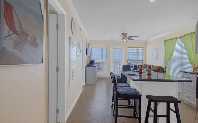 Seascape 1208 1 Bedroom Condo
