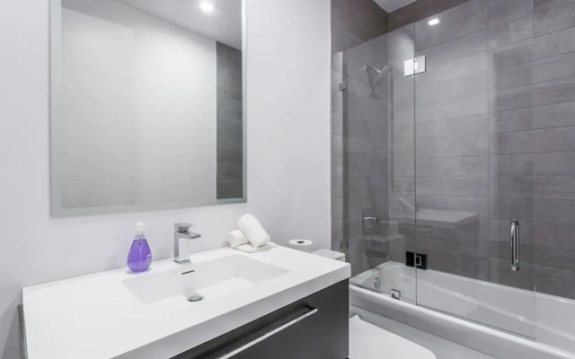 Breathtaking 6 BDR Luxury Condo Downtown Chicago