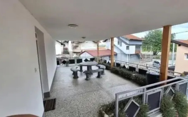 Kaća Apartmani 1